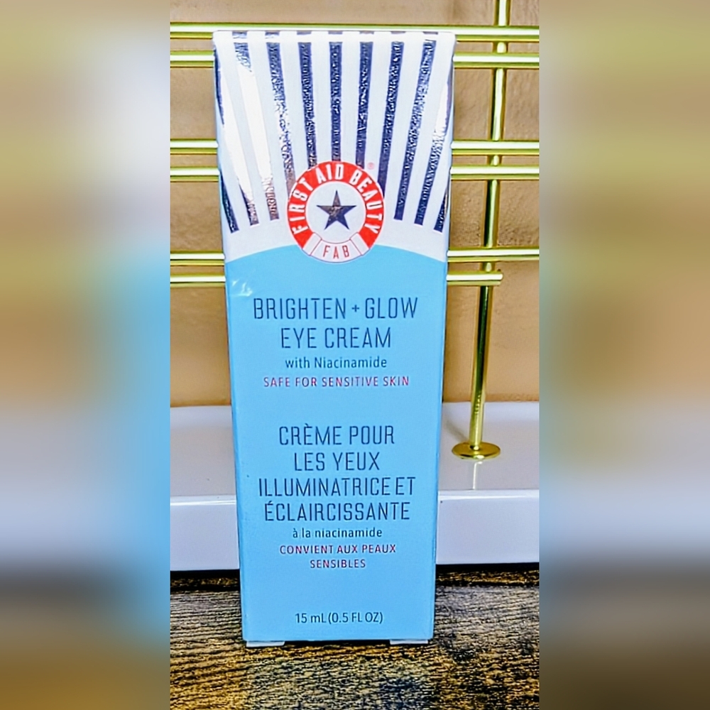 5/75$    First Aid Beauty Brighten + Glow Eye Cream with Niacinamide